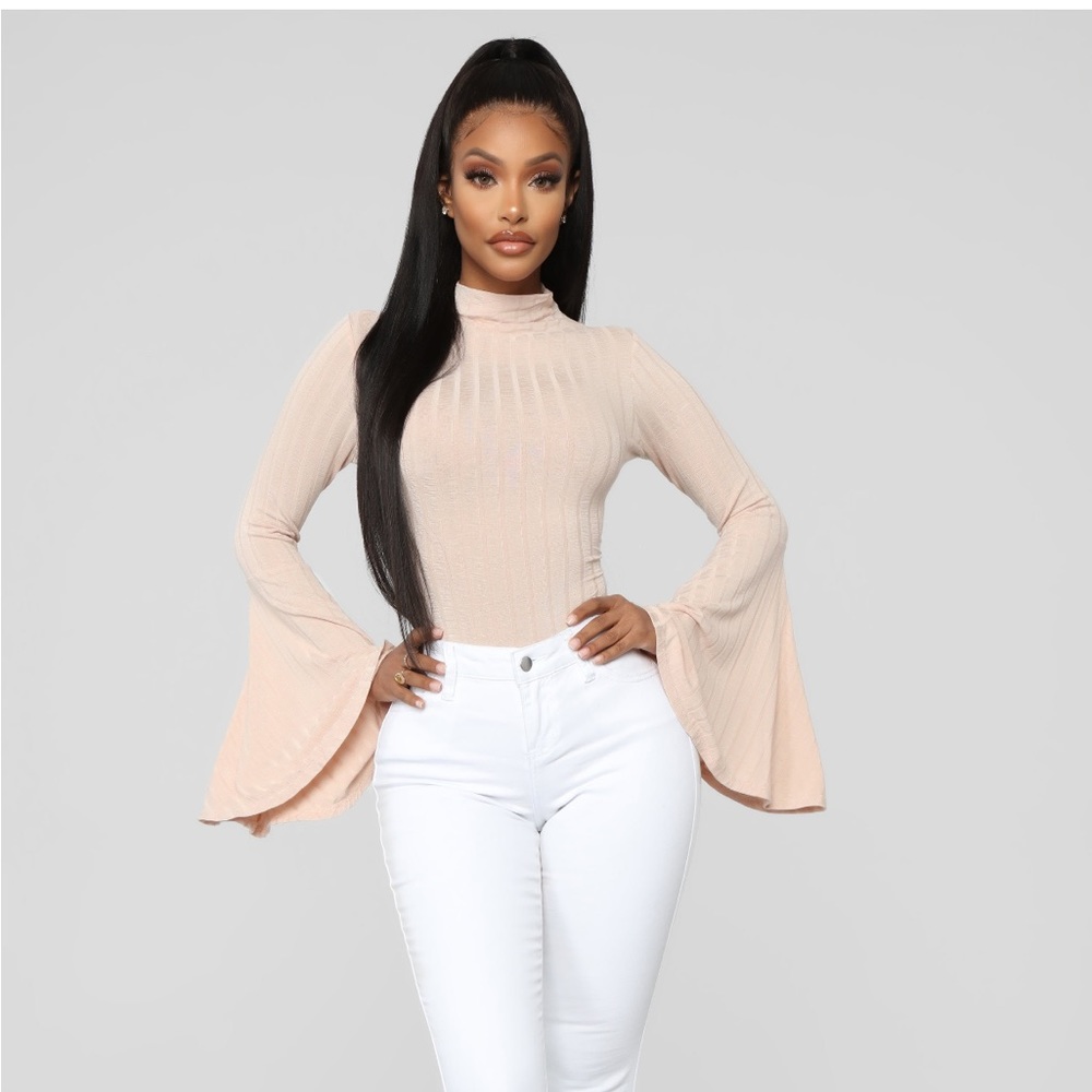 Anastasia Bell sleeve bodysuit in nude by Fashion Nova. Size 1X. NWT
